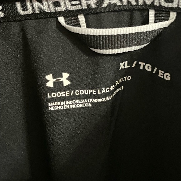 Under Armour Men’s Squad 3.0 Warmup Full-zip Black Loose Fit Jacket -NWT XL - Picture 2 of 4